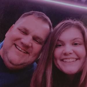 Meet your Posher, Avery